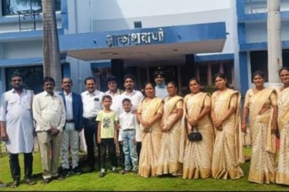 Bhavesh Kotangle and team winning Akashvani Nagpur folk music audition competition