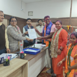 नगरपरिषद निवडणुकीत भाजपचे प्रशांत पाटील विजयी झाल्यानंतरचा आनंदोत्सव