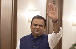 महाराष्ट्र विधानसभेचे अध्यक्ष राहुल नार्वेकर यांच्यावर निवडणूक प्रक्रियेत हस्तक्षेपाचे आरोप; मुंबईतील विधानभवन पार्श्वभूमीवर राजकीय वादाची बातमी